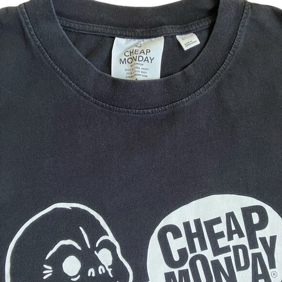 Cheap Monday Uni Tee Speech Logo Large Skull Black Short Sleeve Graphic Tee Sz M - Picture 4 of 16